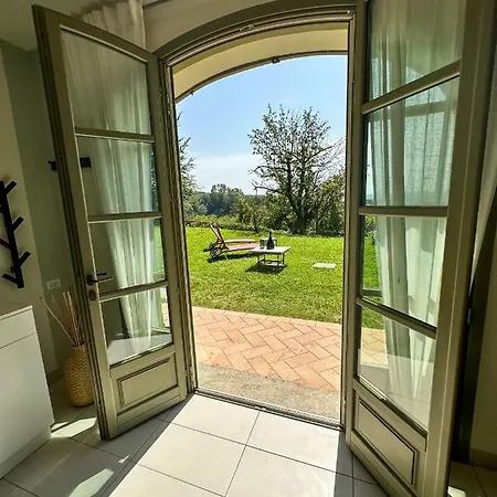 Villa Just Langhe Casa Barolo *