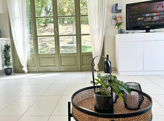 Villa Just Langhe Casa Barolo Novello