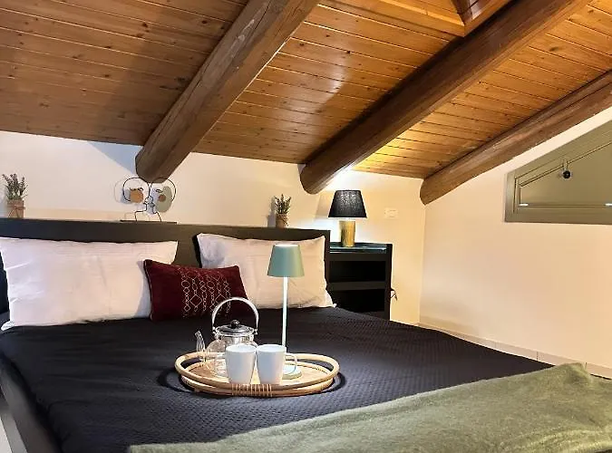 Villa Just Langhe Casa Barolo