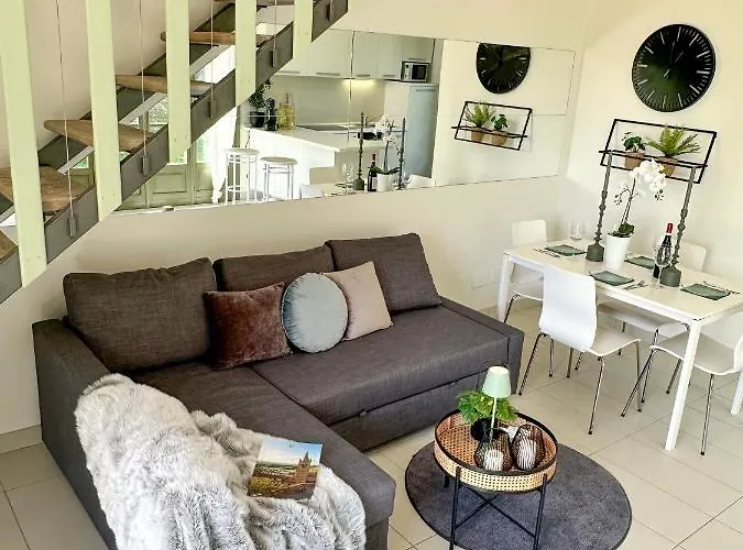 Villa Just Langhe Casa Barolo *