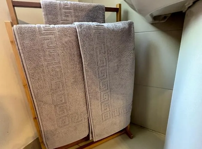 Villa Just Langhe Casa Barolo